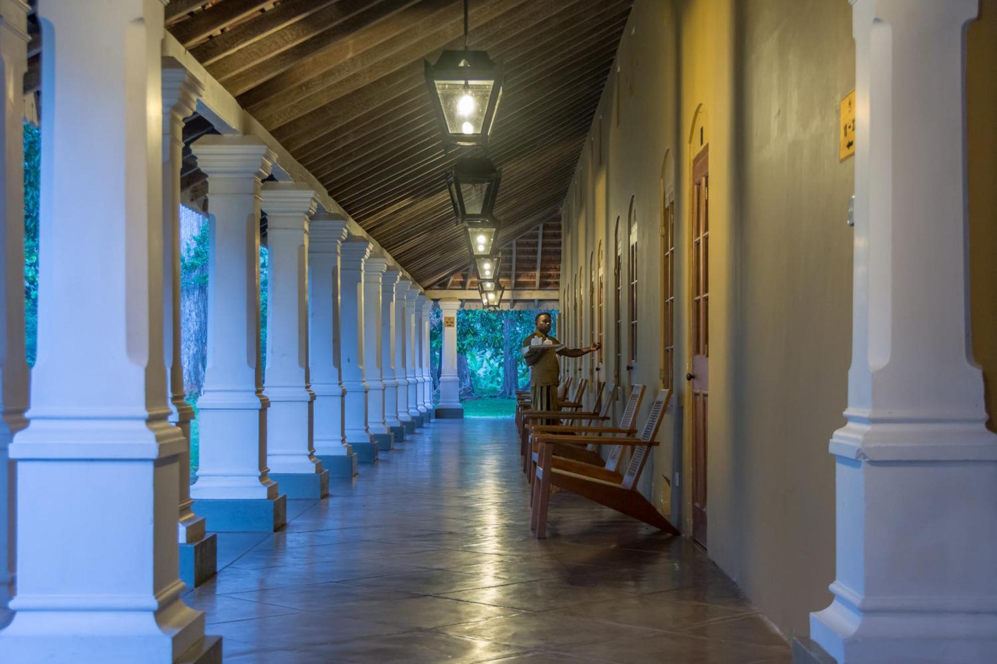 The Sanctuary At Tissawewa Hotel อนุราธปุระ ภายนอก รูปภาพ