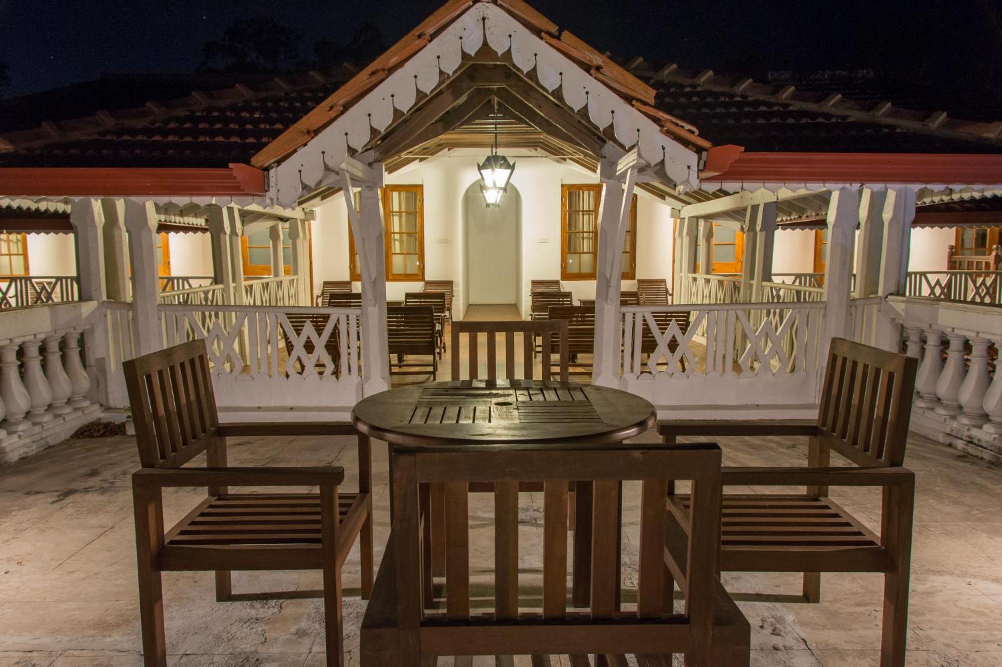 The Sanctuary At Tissawewa Hotel อนุราธปุระ ภายนอก รูปภาพ